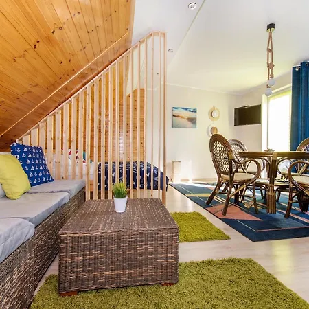 Appartamento Lovingly Furnished 2 With Terrace, *