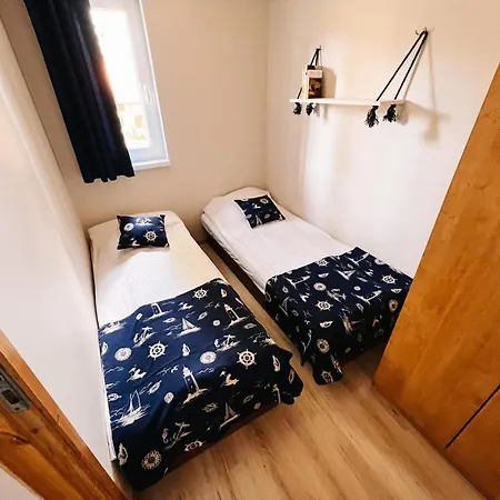 Lovingly Furnished 2 With Terrace, Appartamento *