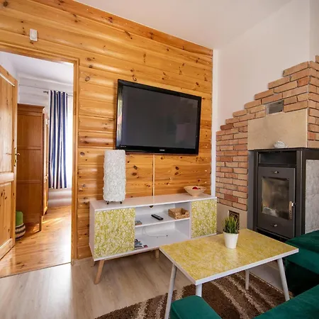 Lovingly Furnished 2 With Terrace, *